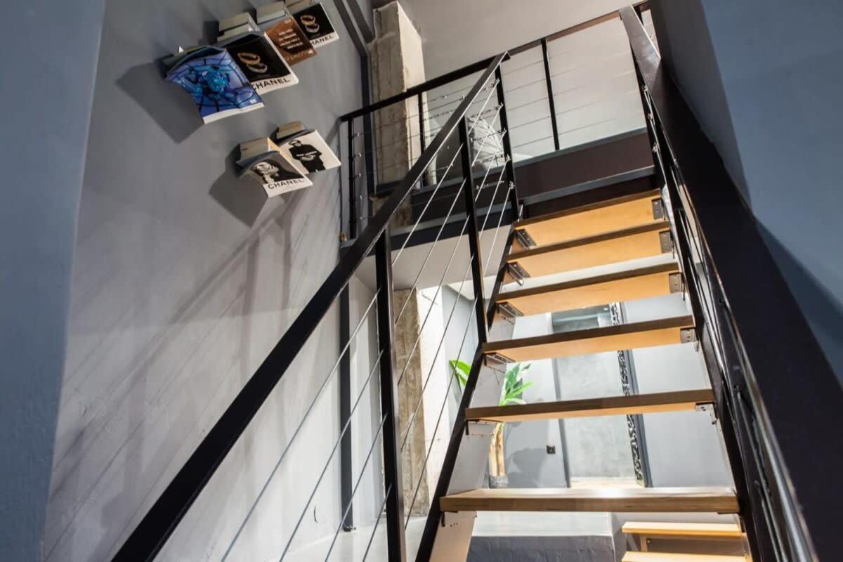 Trendy Industrial Apt Next To Museum Of Acropolis Athen Eksteriør billede